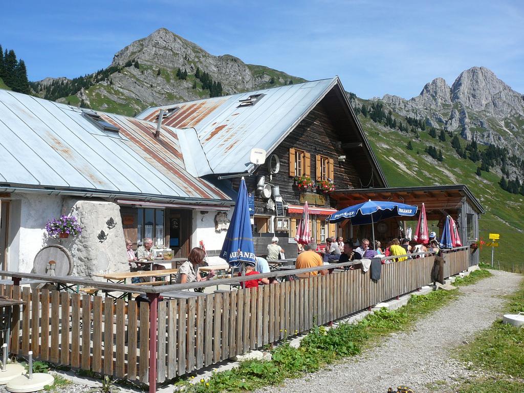 Ferienwohnungen Kathrein Reuthe Buitenkant foto
